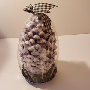 NWT - Large Pinecone Wax Burning Candle White Snow, metal base ~ 10" tall